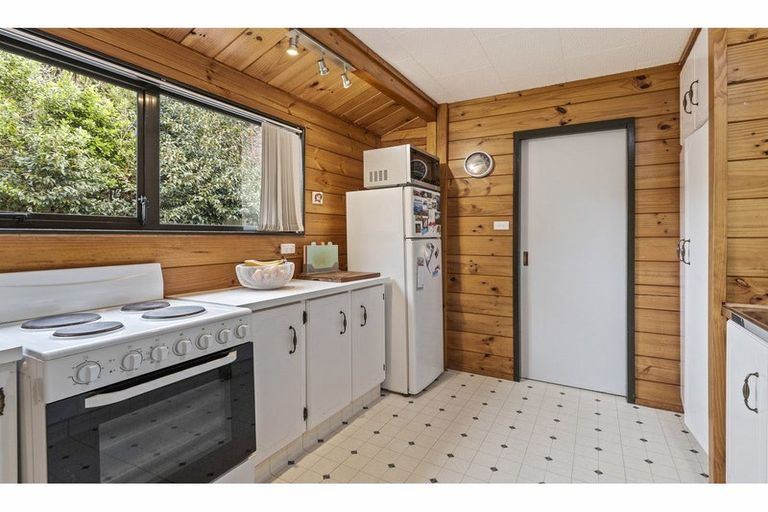 Photo of property in 9 Inca Place, Snells Beach, 0920