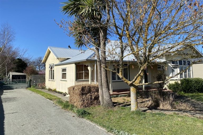 Photo of property in 22 Davie Street, Temuka, 7920
