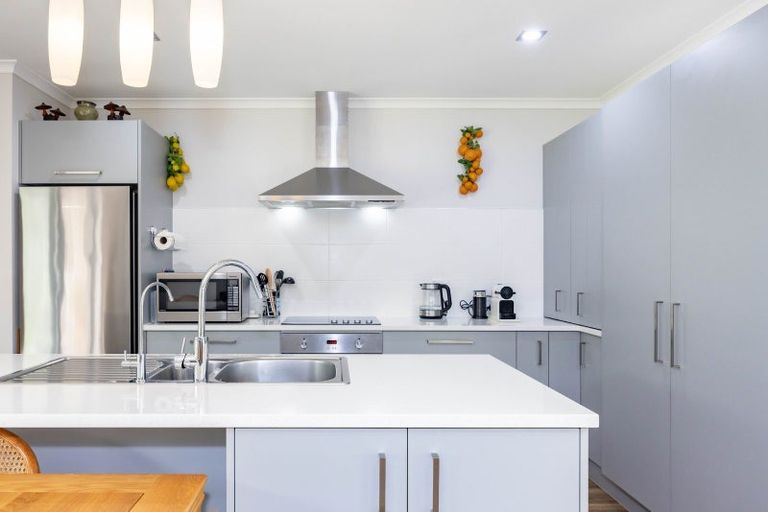 Photo of property in 16 Cannon Street, Silverdale, 0932