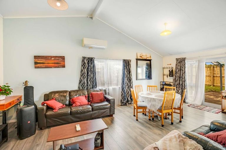 Photo of property in 8 Rerewai Place, Tikipunga, Whangarei, 0112