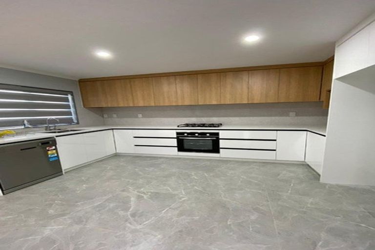 Photo of property in 188 Hill Road, Manurewa, Auckland, 2105