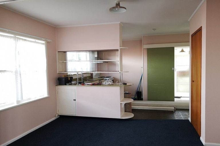 Photo of property in 24 Liston Crescent, Hillcrest, Hamilton, 3216