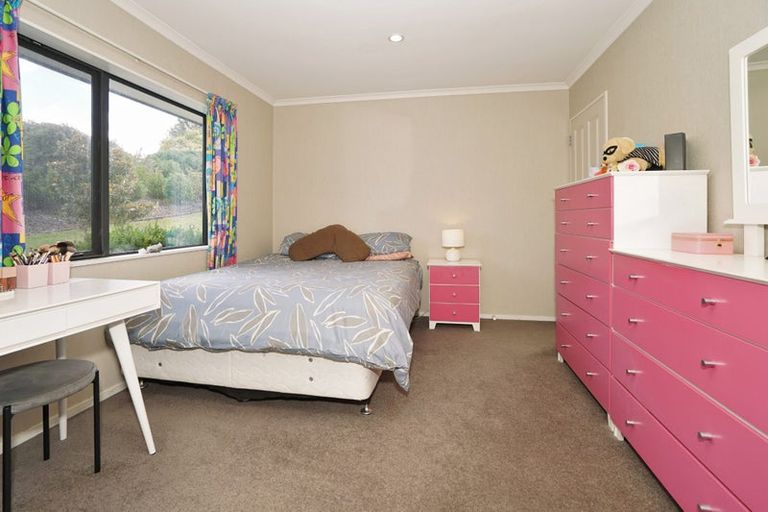 Photo of property in 127 Wallace Road, Temple View, Hamilton, 3289