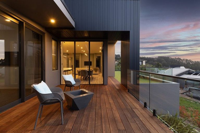 Photo of property in 13 Redmund Spur Road, Kennedys Bush, Christchurch, 8025