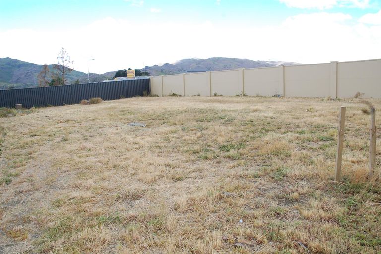 Photo of property in 10 Caledonian Place, Cromwell, 9310