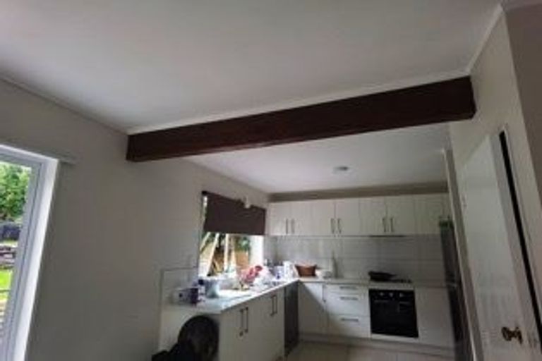 Photo of property in 2/26 Richards Avenue, Forrest Hill, Auckland, 0620