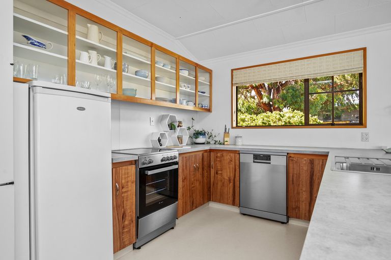 Photo of property in 10b Lanes Road, Bridge Hill, Alexandra, 9320