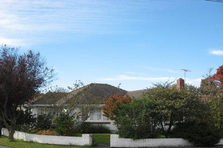 Photo of property in 2/176 Ilam Road, Ilam, Christchurch, 8041