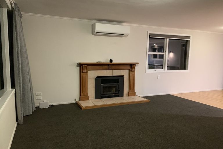Photo of property in 8a Wharepaina Crescent, Springfield, Rotorua, 3015
