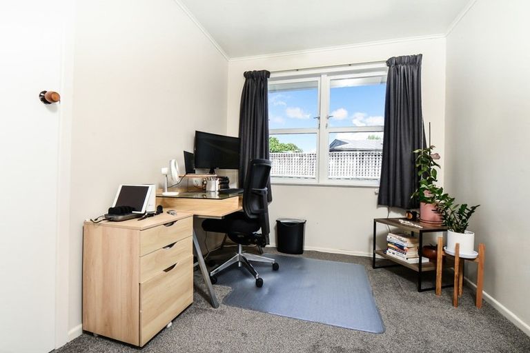 Photo of property in 12 Bruce Avenue, Glenview, Hamilton, 3206