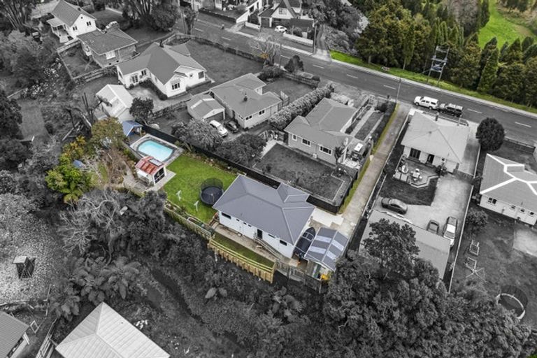 Photo of property in 209a Frankley Road, Frankleigh Park, New Plymouth, 4310