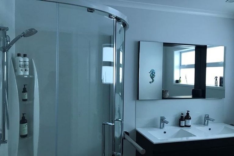 Photo of property in 25c Victoria Road, Mount Maunganui, 3116