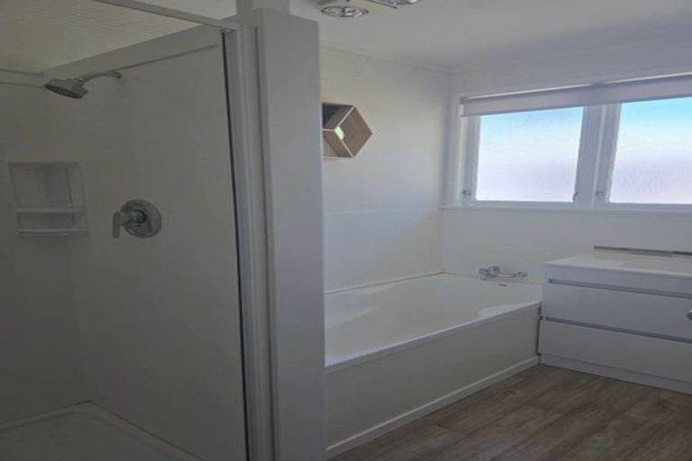 Photo of property in 92 Mallard Drive, Selwyn Heights, Rotorua, 3015