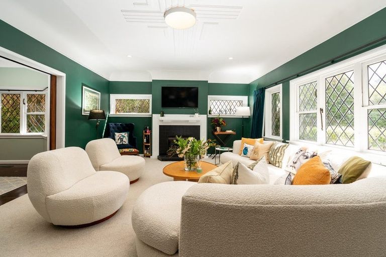 Photo of property in 273 Karori Road, Karori, Wellington, 6012