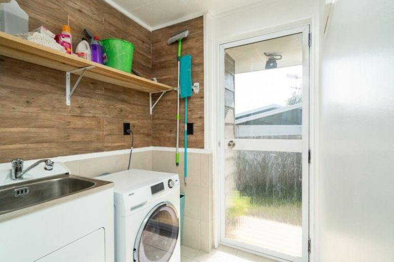 Photo of property in 1/215 Rifle Range Road, Tauhara, Taupo, 3330