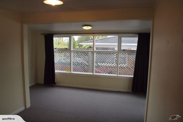 Photo of property in 2/85 Lake Road, Belmont, Auckland, 0622