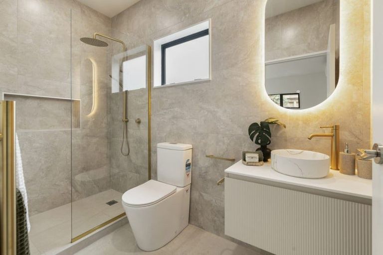 Photo of property in 36b Muir Avenue, Mangere Bridge, Auckland, 2022