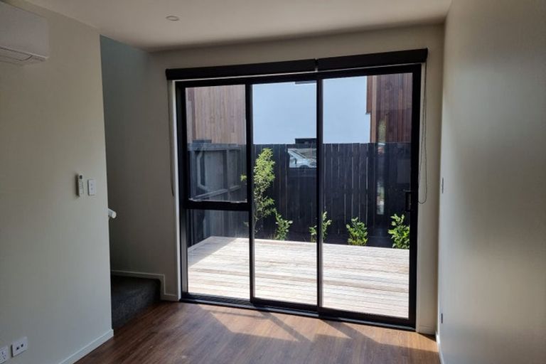 Photo of property in 2/28 Raukawa Street, Stokes Valley, Lower Hutt, 5019