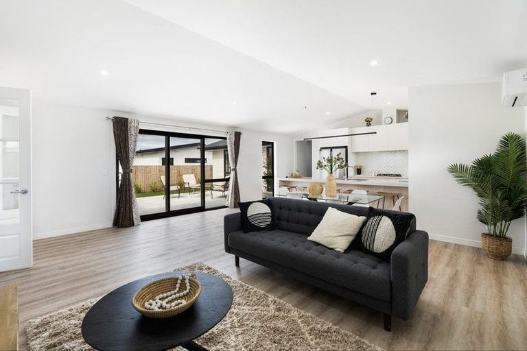 Photo of property in 34 Agathis Crescent, Wigram, 8025