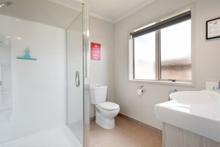 Photo of property in 53 Keepa Close, Papamoa Beach, Papamoa, 3118