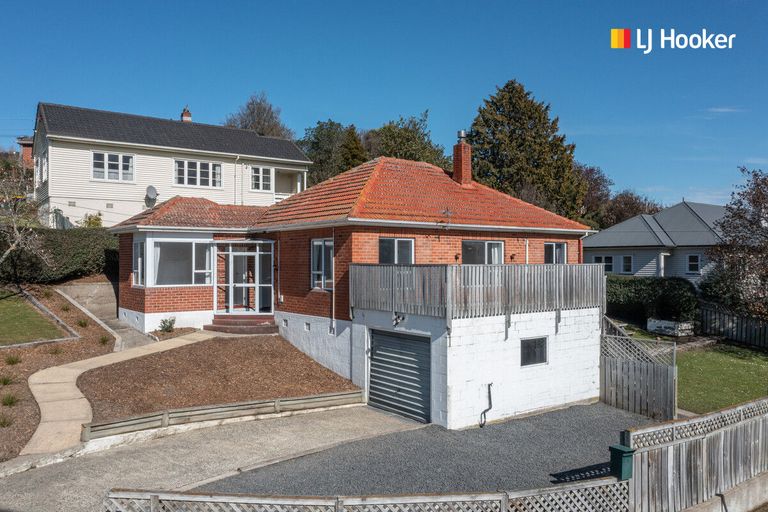 Photo of property in 29 Rennie Street, Green Island, Dunedin, 9018