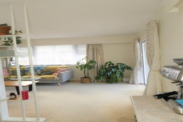 Photo of property in 8/45 Vauxhall Road, Devonport, Auckland, 0624