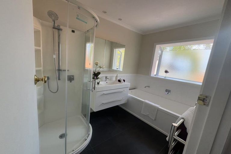 Photo of property in 15 Sandspit Road, Cockle Bay, Auckland, 2014