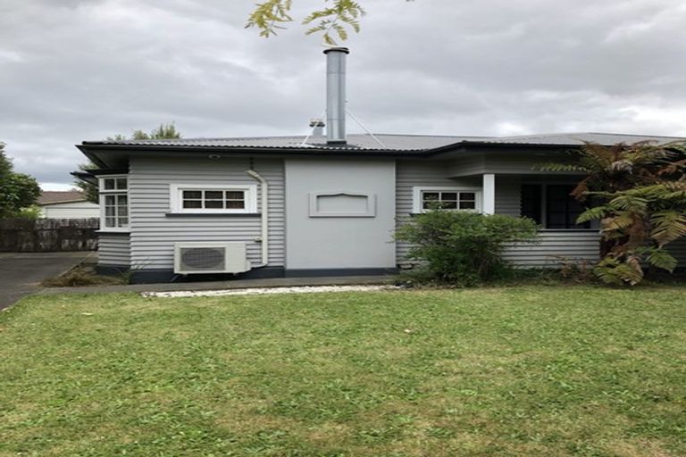Photo of property in 80 Wainui Street, Riccarton, Christchurch, 8041