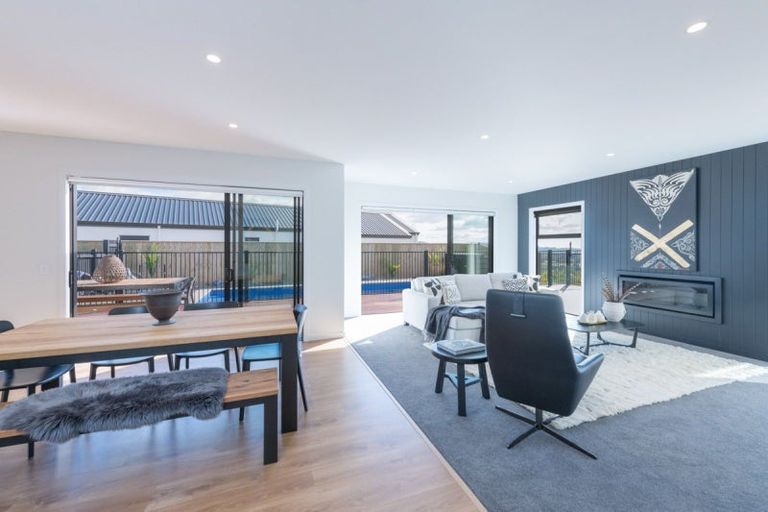 Photo of property in 70 Katania Heights, Brightwater, 7022