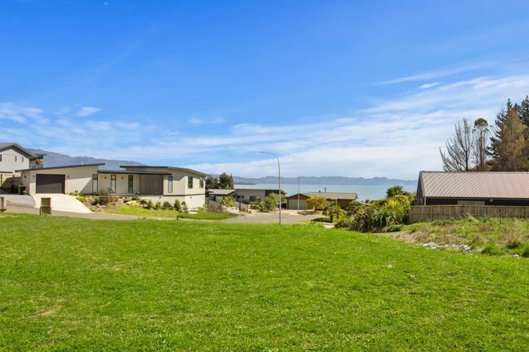 Photo of property in 16 Pohutukawa Place, Pohara, Takaka, 7183
