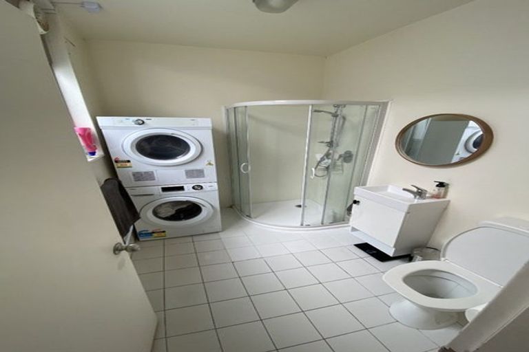 Photo of property in 151 Grant Road, Thorndon, Wellington, 6011