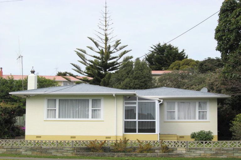 Photo of property in 42 Totara Street, Tawhero, Whanganui, 4501