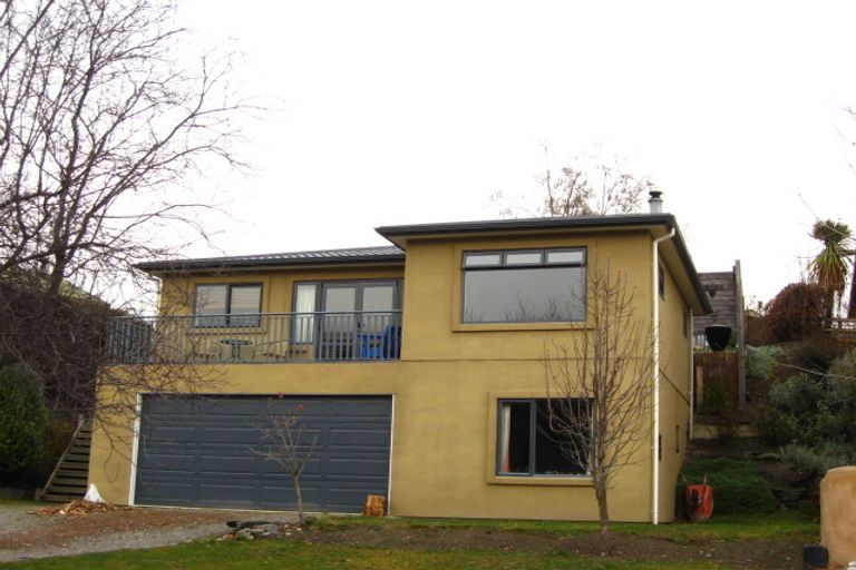 Photo of property in 3 Douglas Avenue, Arrowtown, 9302