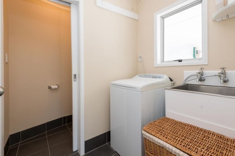 Photo of property in 1/25 Imogene Way, Half Moon Bay, Auckland, 2012