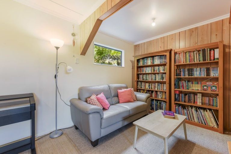 Photo of property in 7 Matai Place, Waikawa, Picton, 7220