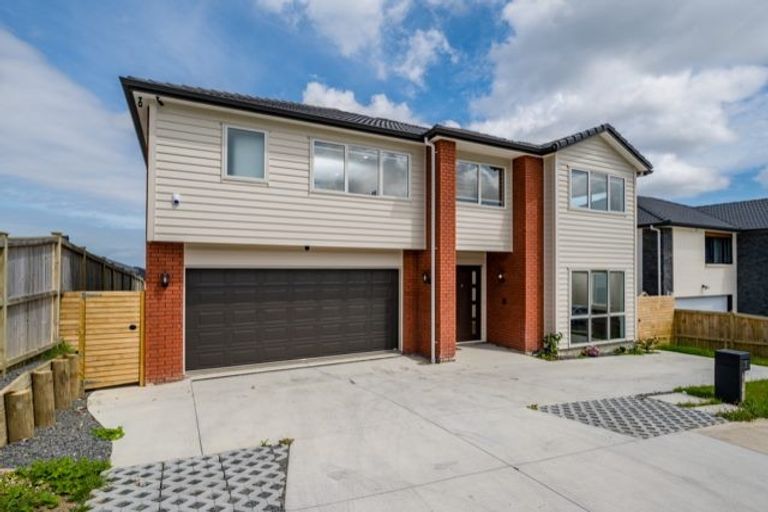 Photo of property in 7 Drover Close, Flat Bush, Auckland, 2019