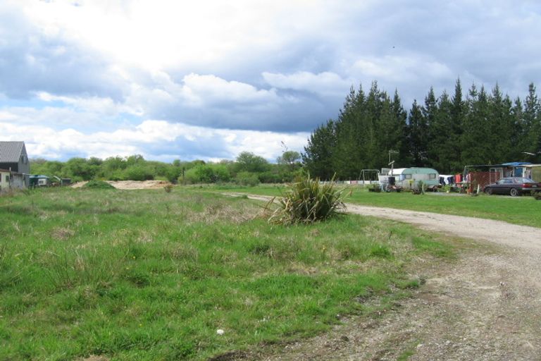 Photo of property in 5 Rangitaitaia Road, Mourea, Rotorua, 3074