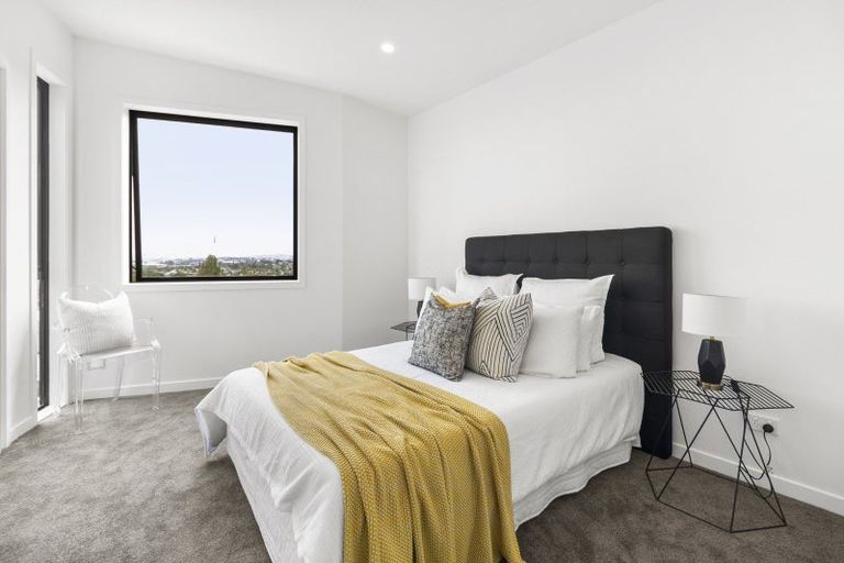 Photo of property in 11/8 Bennett Road, Pakuranga, Auckland, 2010