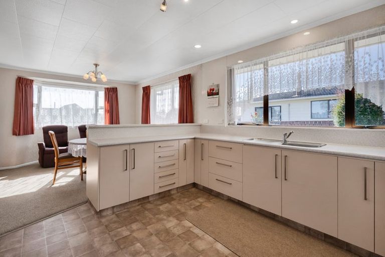 Photo of property in 25 Koromiko Street, Inglewood, 4330