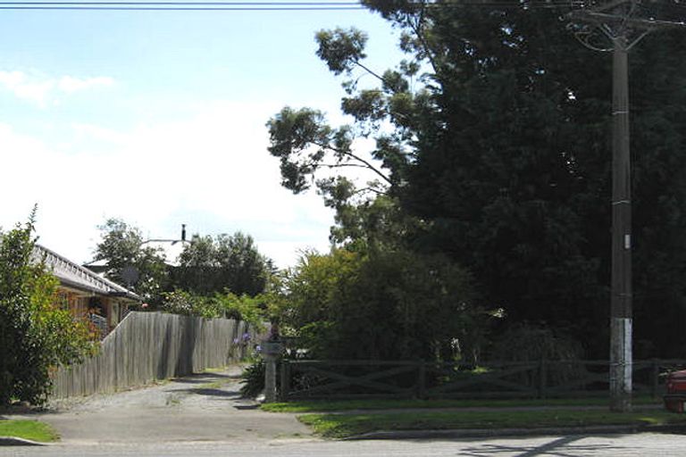 Photo of property in 15 Mclaughlins Road, Darfield, 7510