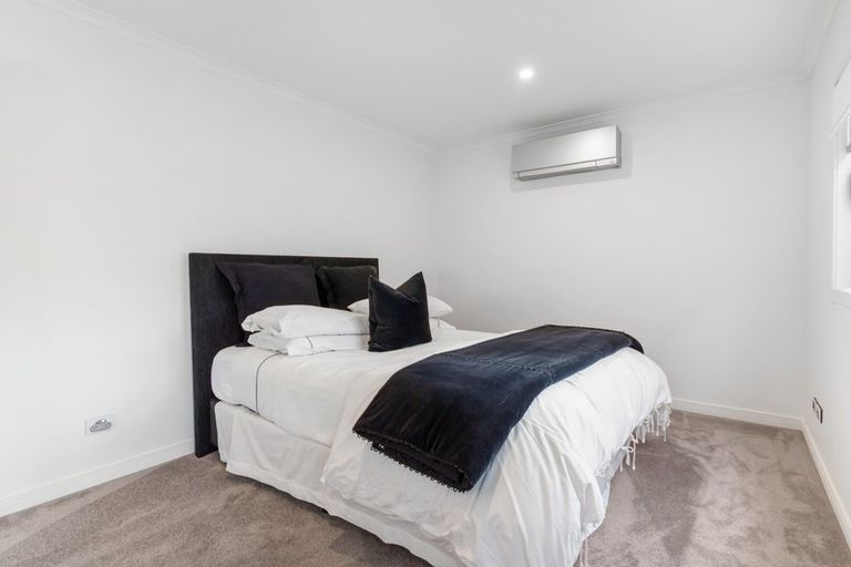 Photo of property in 4 Awakirihi Close, Shamrock Park, Auckland, 2016