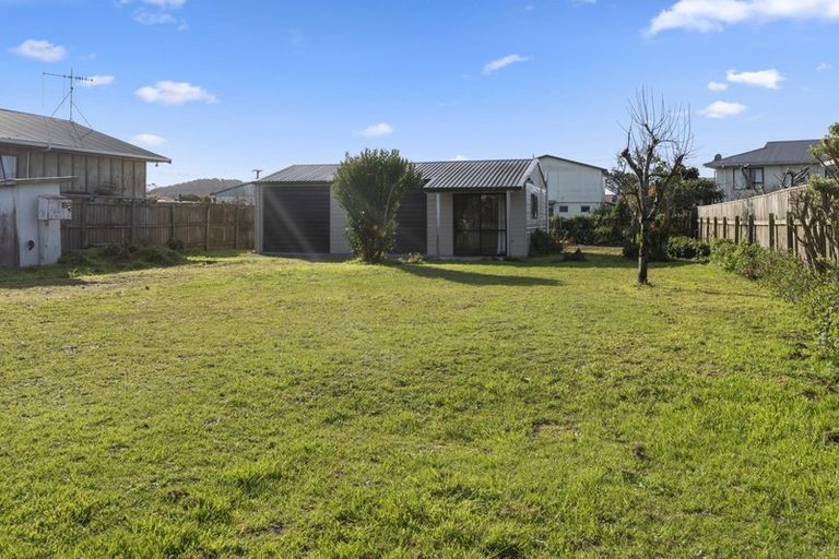 Photo of property in 74 Atkinson Avenue, Otaki Beach, Otaki, 5512