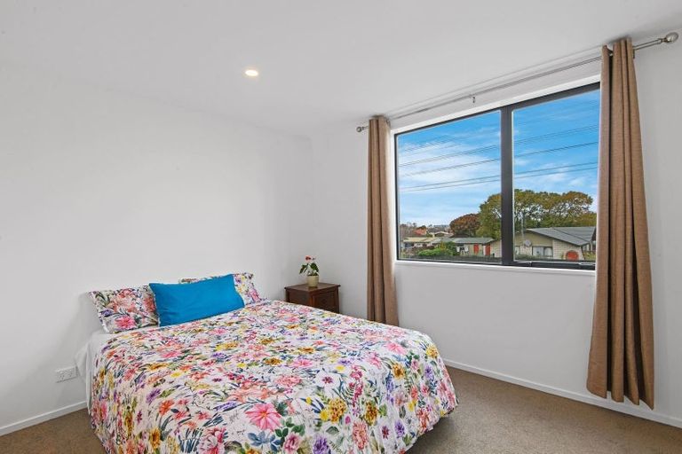 Photo of property in 42 Miromiro Street, Broomfield, Christchurch, 8042