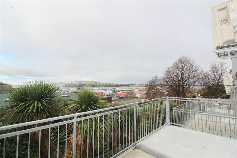 Photo of property in 115a Carroll Street, Dunedin Central, Dunedin, 9016