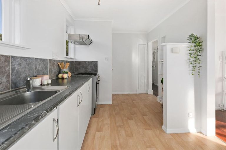 Photo of property in 21 Martin Street, Ranui, Porirua, 5024