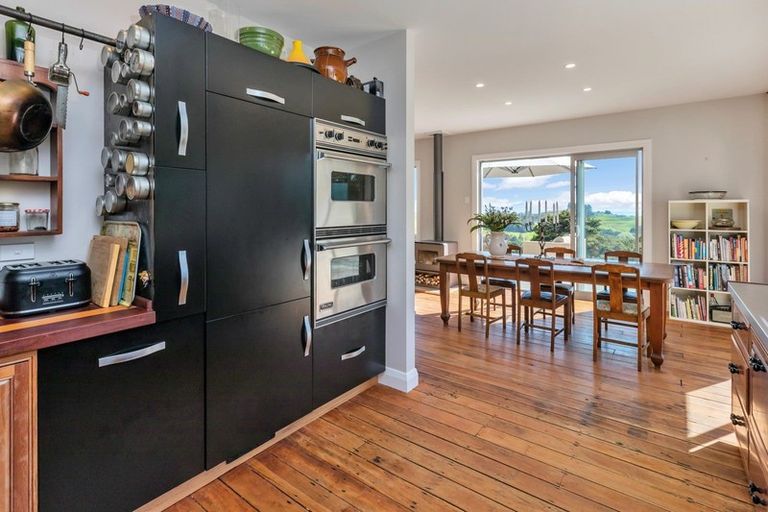 Photo of property in 7 Wairimu Way, Waipu, 0582
