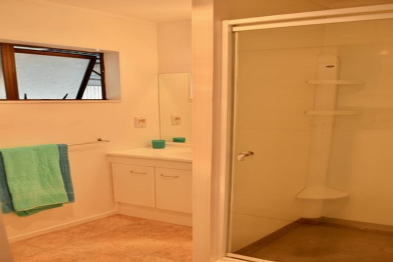 Photo of property in 30 Simcox Street, Otaki Beach, Otaki, 5512