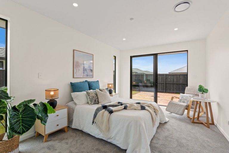 Photo of property in 12 Coach Way, Rolleston, 7614