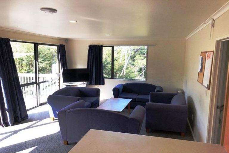 Photo of property in 9 The Avenue, Albany, Auckland, 0632