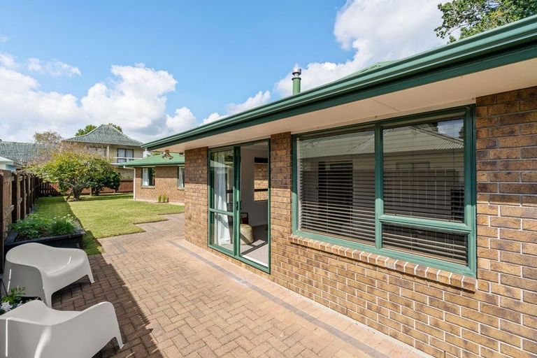 Photo of property in 4 Morton Place, Leamington, Cambridge, 3432